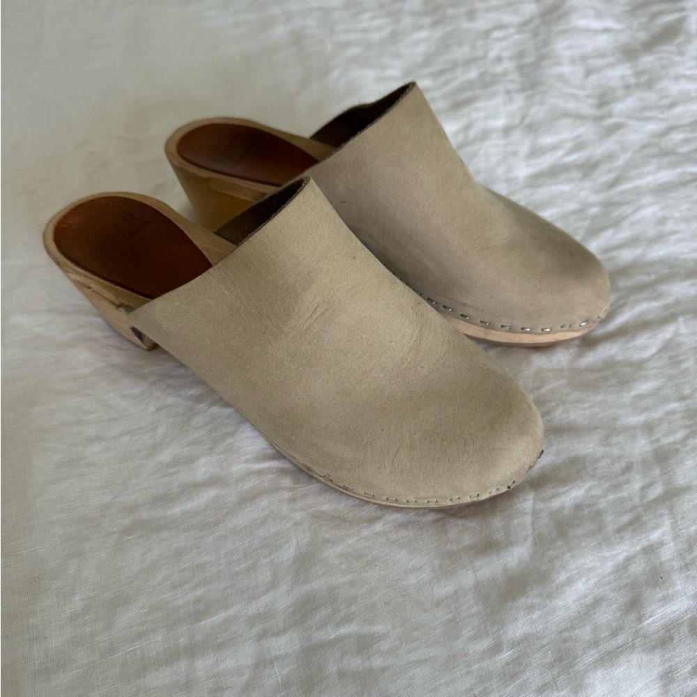 Bryr Tan Leather Mules
